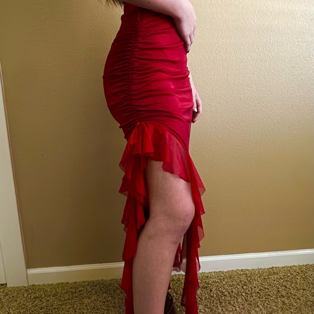 Windsor Red Stretch Fabric Top